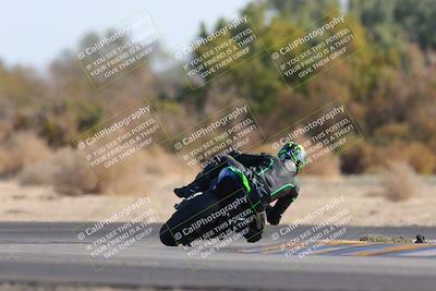 media/Dec-18-2022-SoCal Trackdays (Sun) [[8099a50955]]/Turn 7 Backside (1125am)/